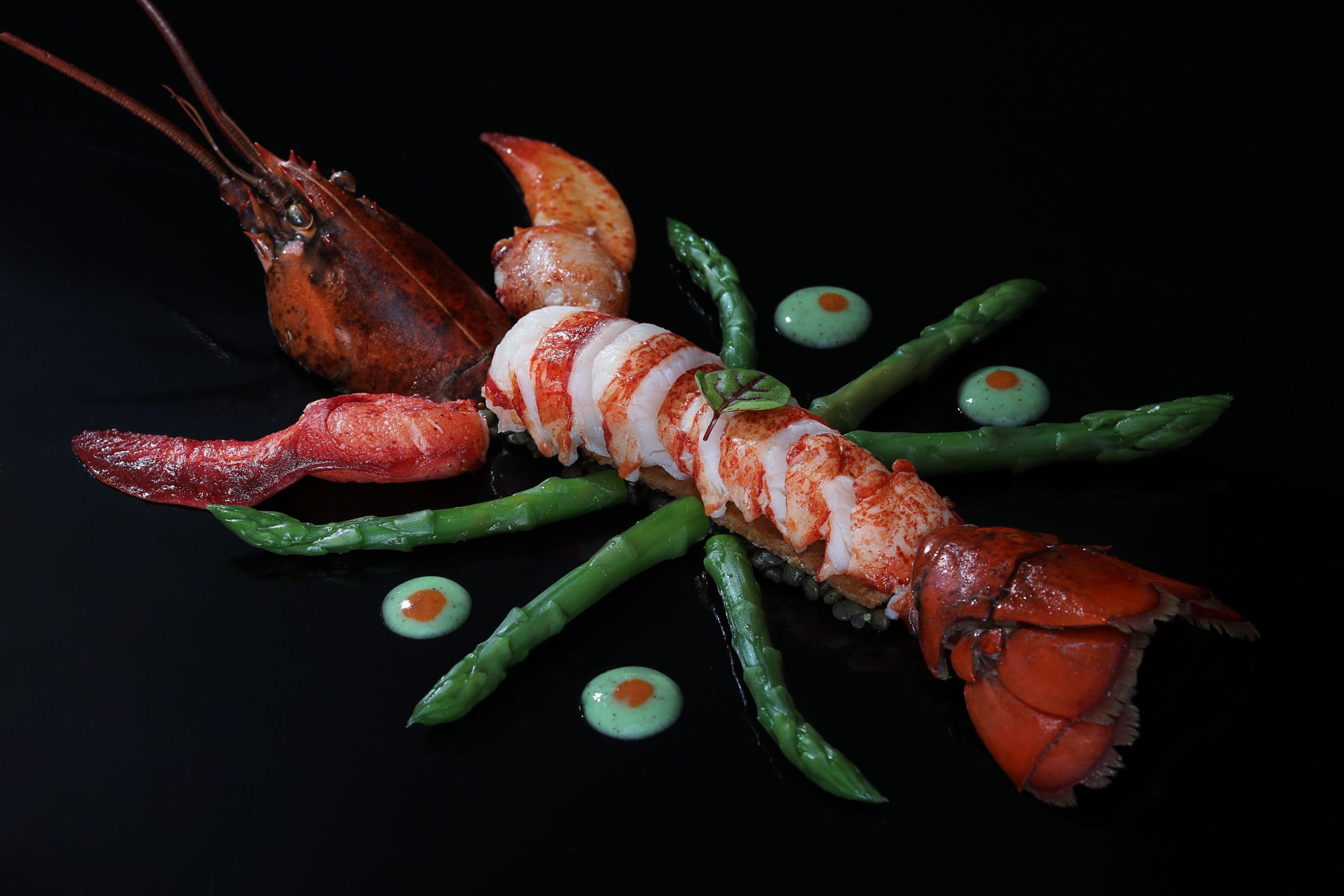 COFFRET CADEAU - MENU DES LYS EN 3 PLATS PRINCIPAUX